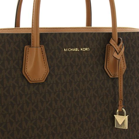 sac michael kors enfant|michael kors sac outlet.